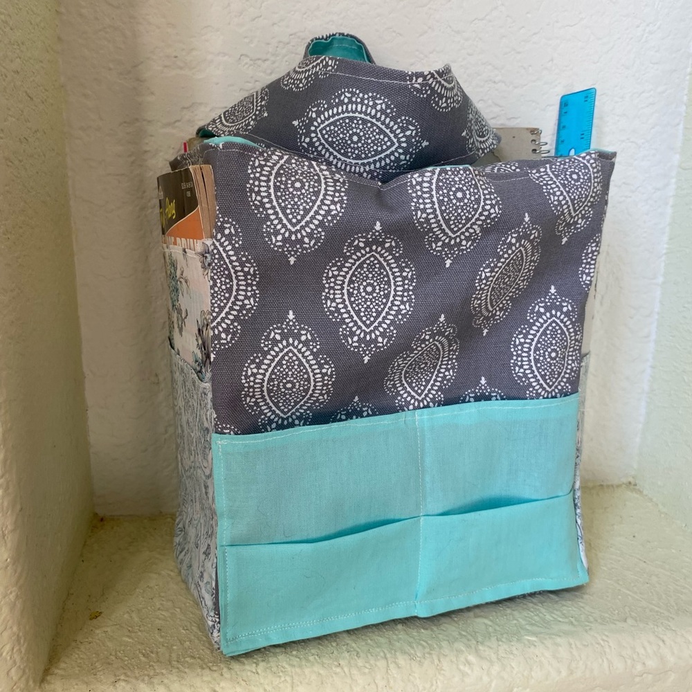 Multi Pocket Tote Bag